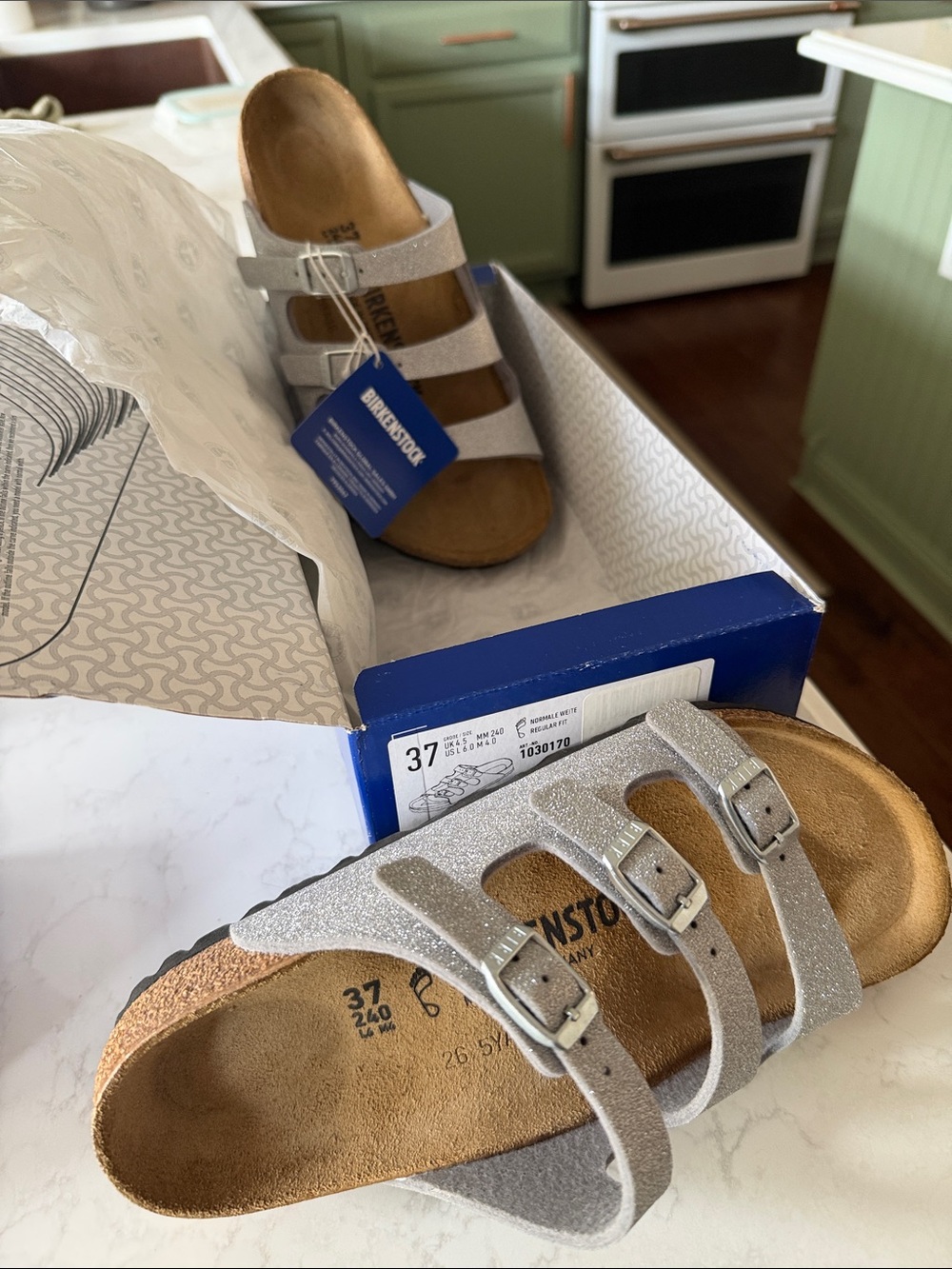 Birkenstock Silver Sparkly Glitter Florida BS Sandals Box - Picture 2 of 6